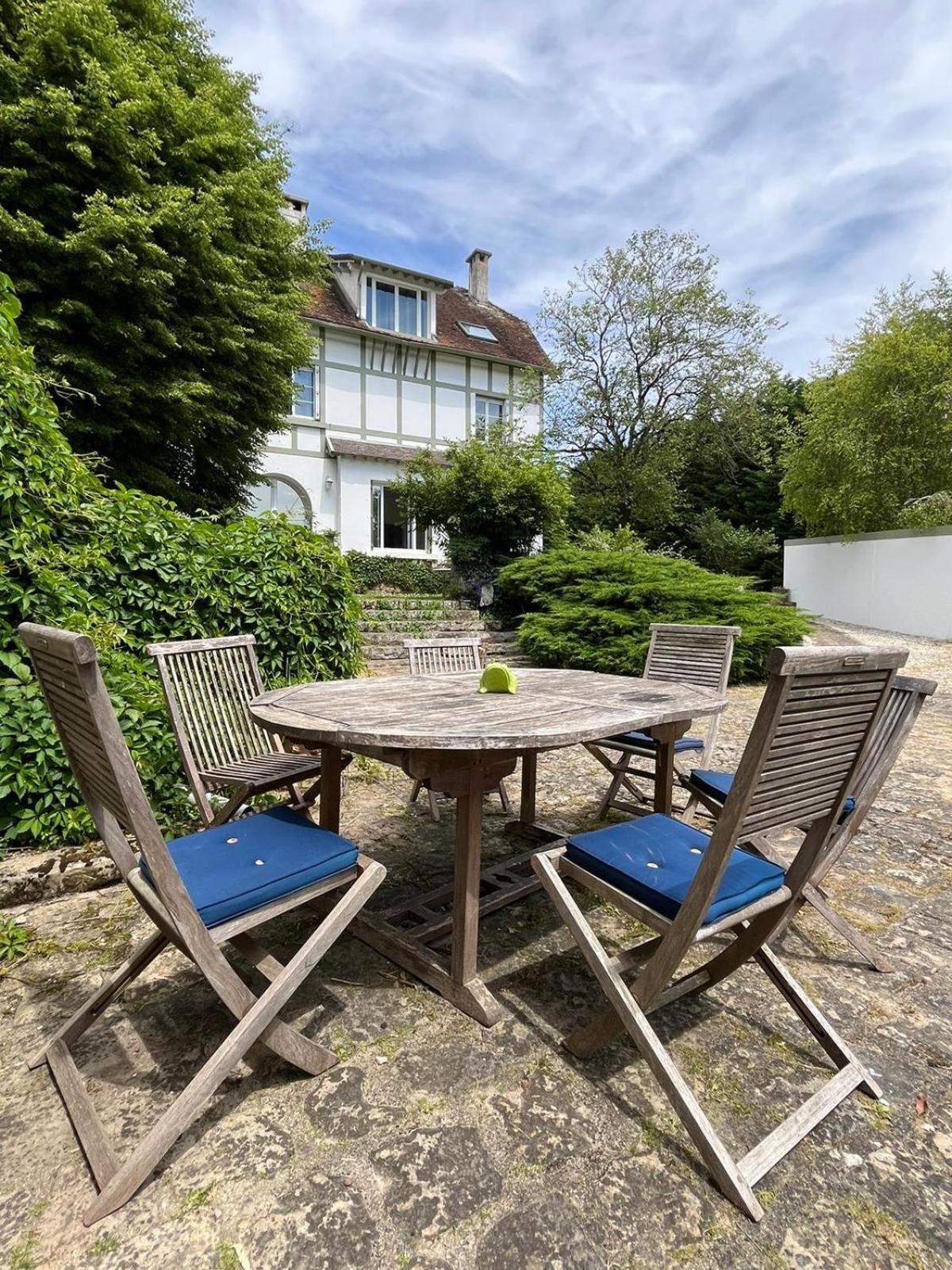 Bed and Breakfast Les Ecuries Recloses Екстер'єр фото